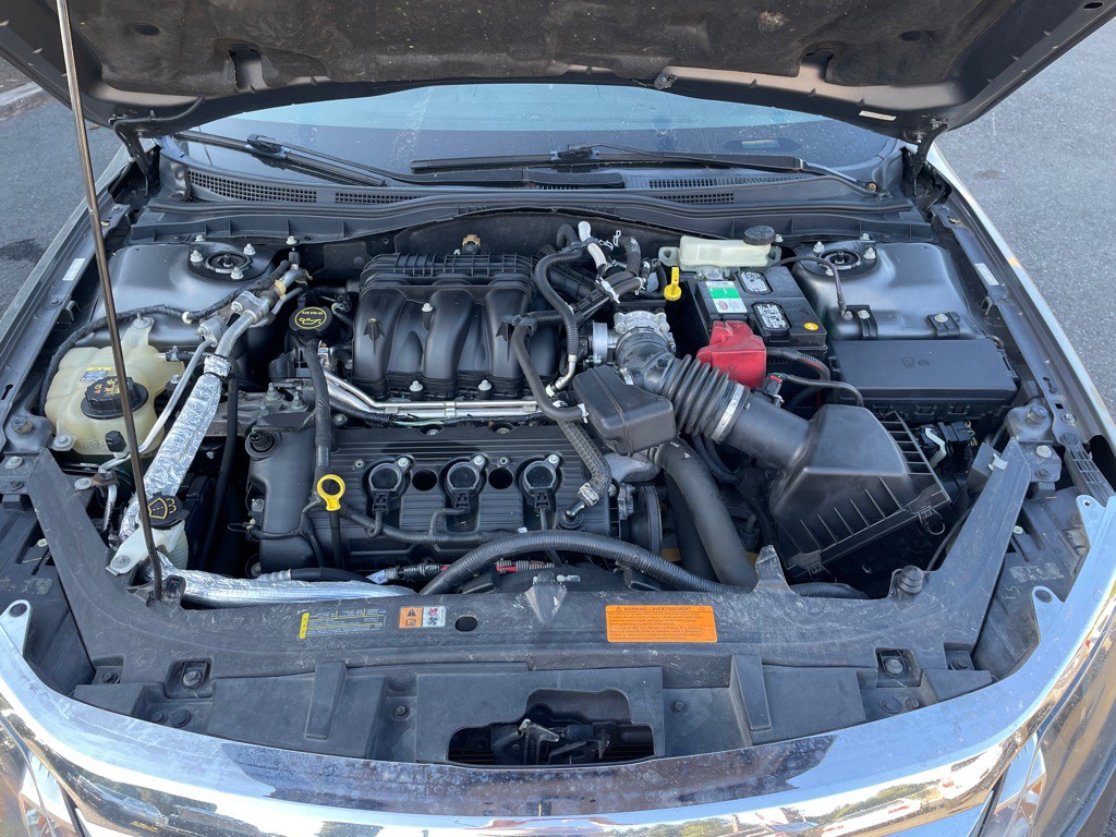 2010 Ford Fusion Image 20