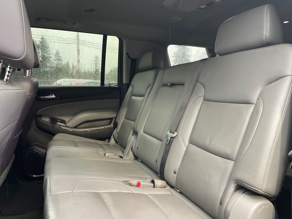 2018 Chevrolet Suburban Image 17