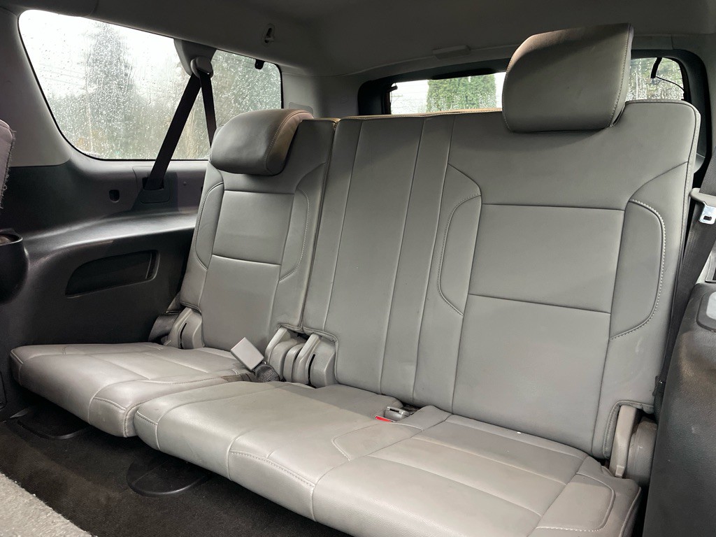2018 Chevrolet Suburban Image 19