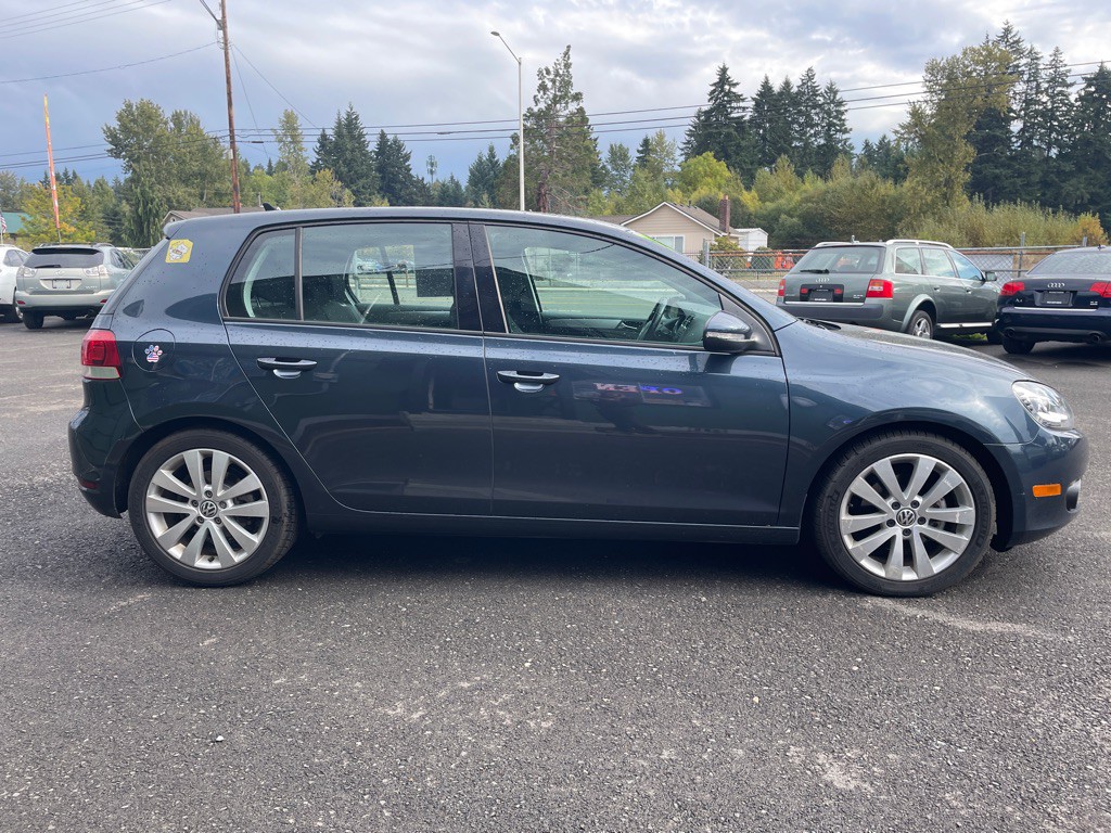 2012 Volkswagen Golf Image 4