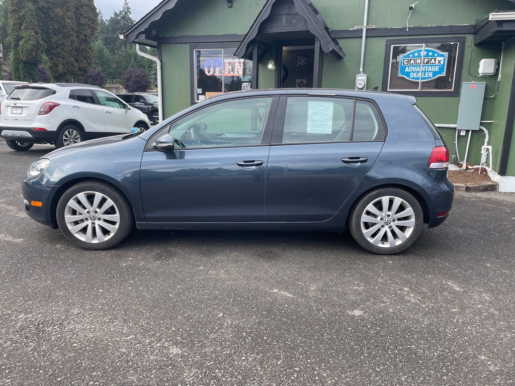 2012 Volkswagen Golf Image 8