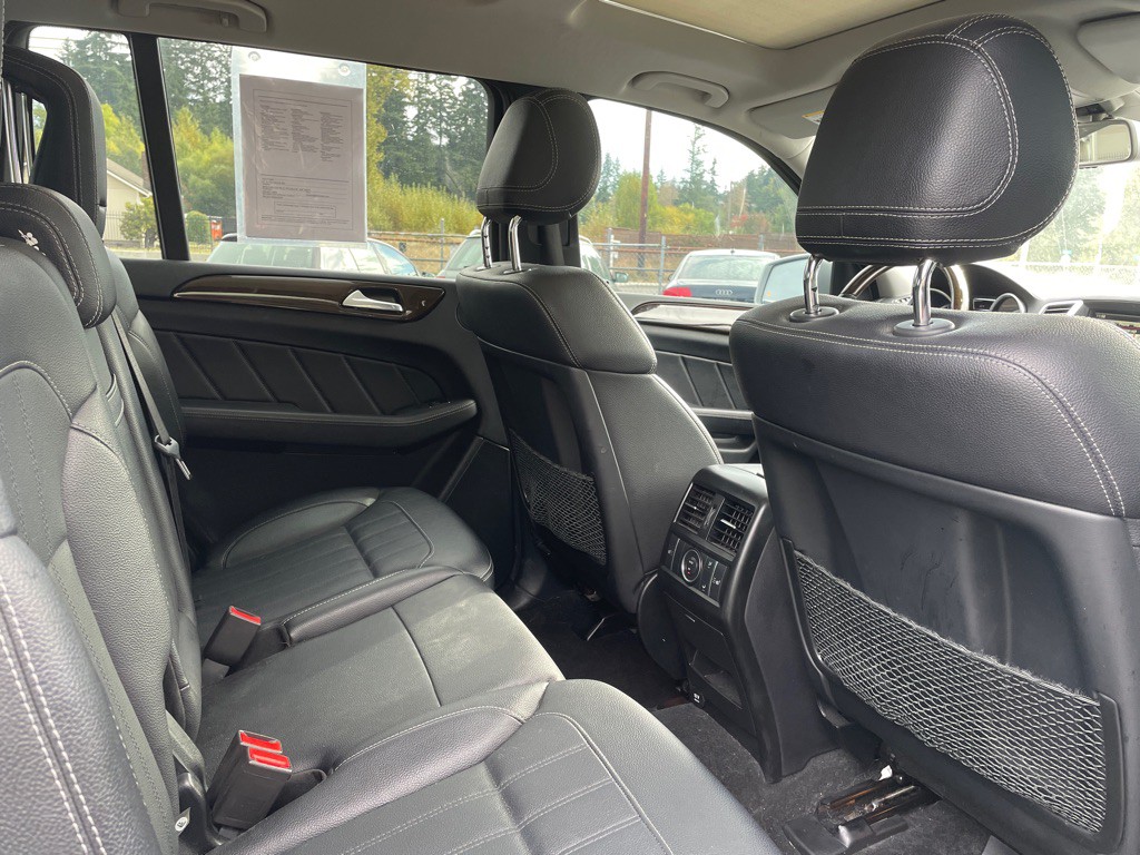 2015 Mercedes-Benz GL-Class Image 14
