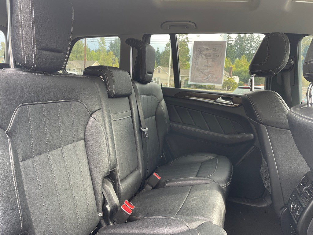 2015 Mercedes-Benz GL-Class Image 15