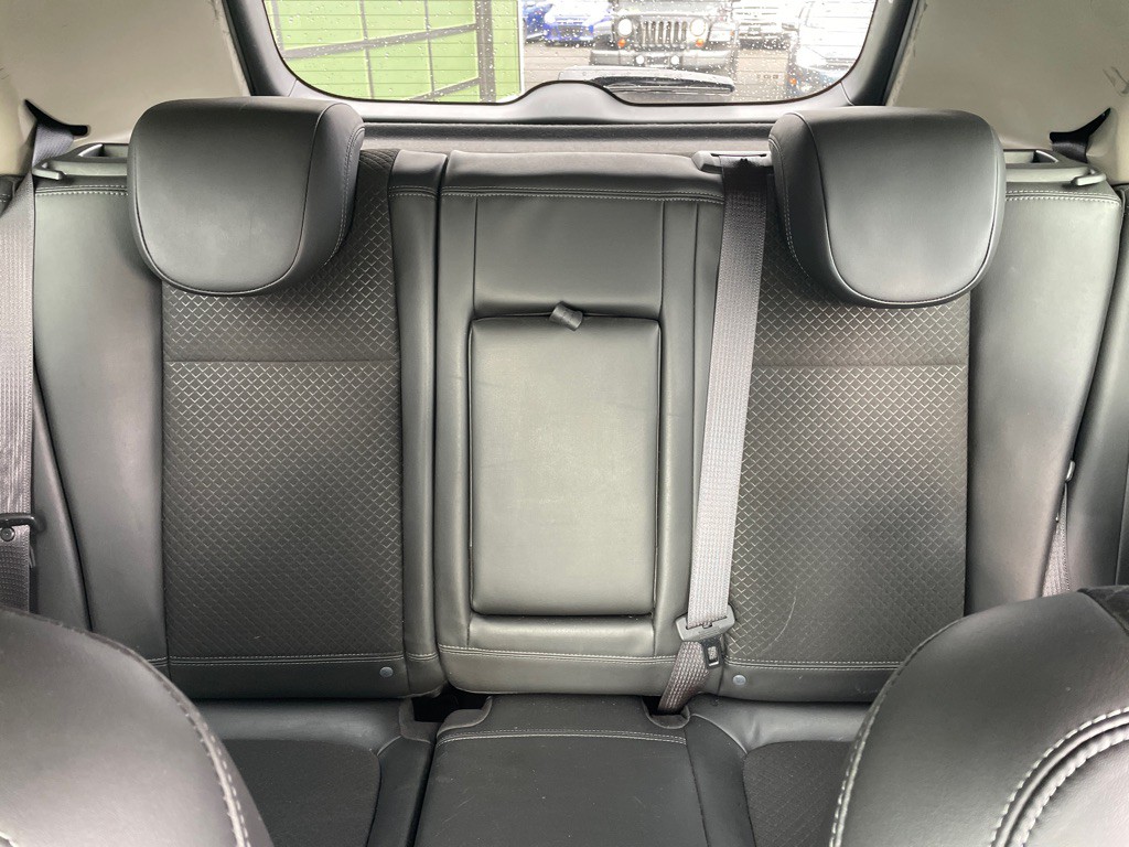 2017 Buick Enclave Image 18