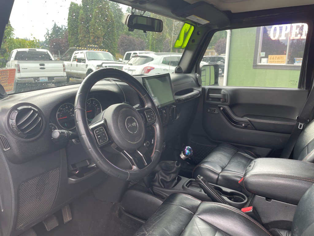 2012 Jeep Wrangler Unlimited Image 9