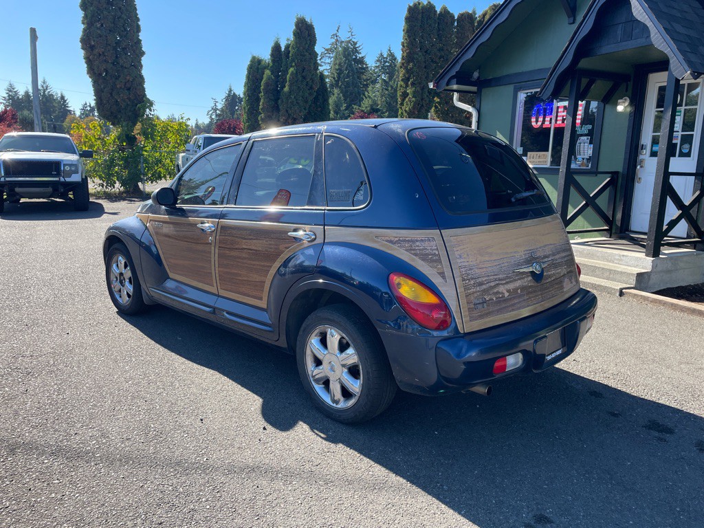 2003 Chrysler PT Cruiser Image 7
