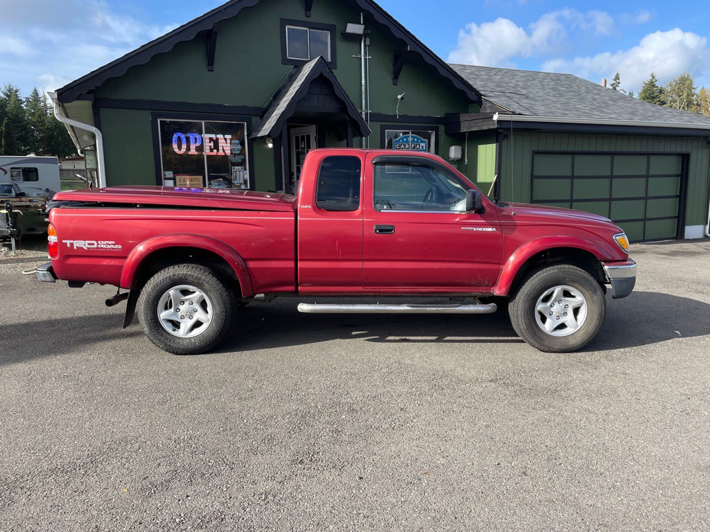 2001 Toyota Tacoma Image 4
