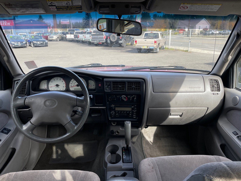 2001 Toyota Tacoma Image 13
