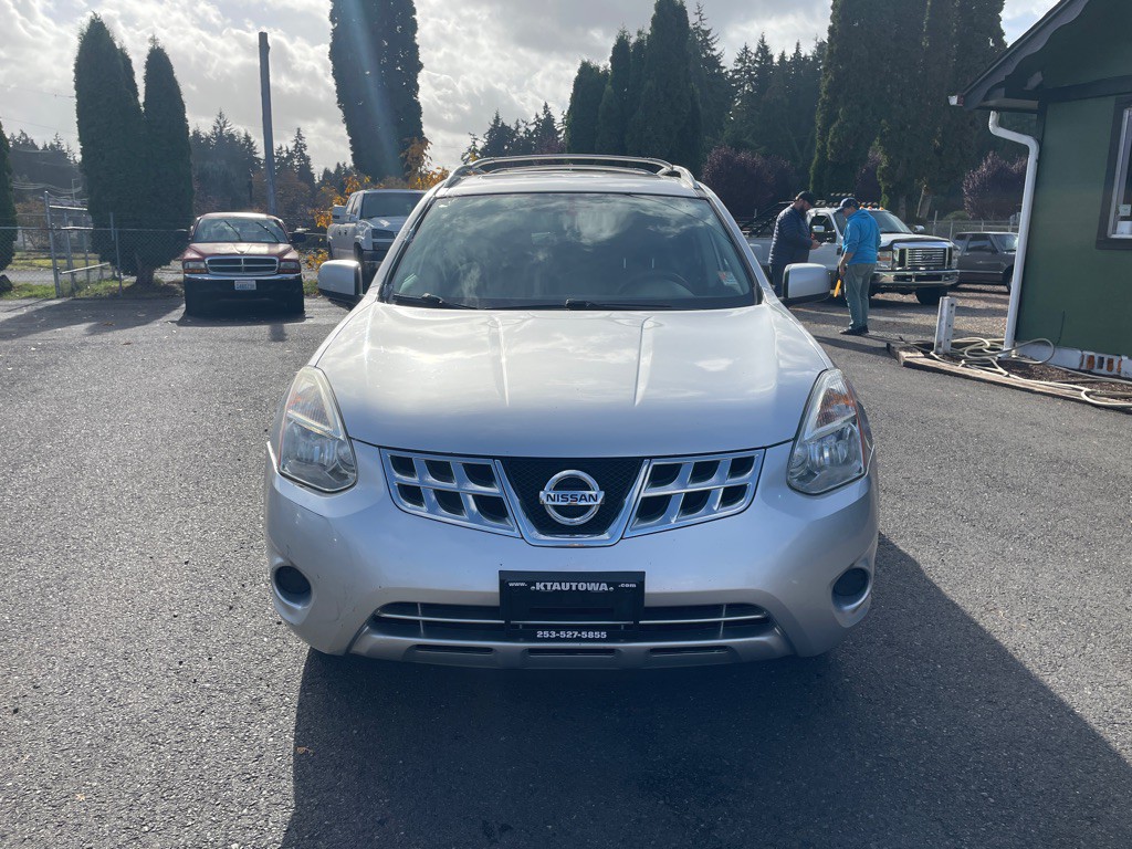 2011 Nissan Rogue Image 2