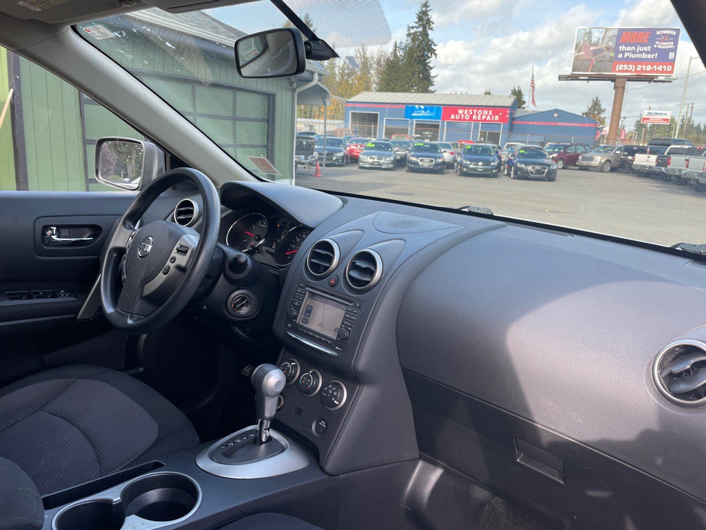 2011 Nissan Rogue Image 11