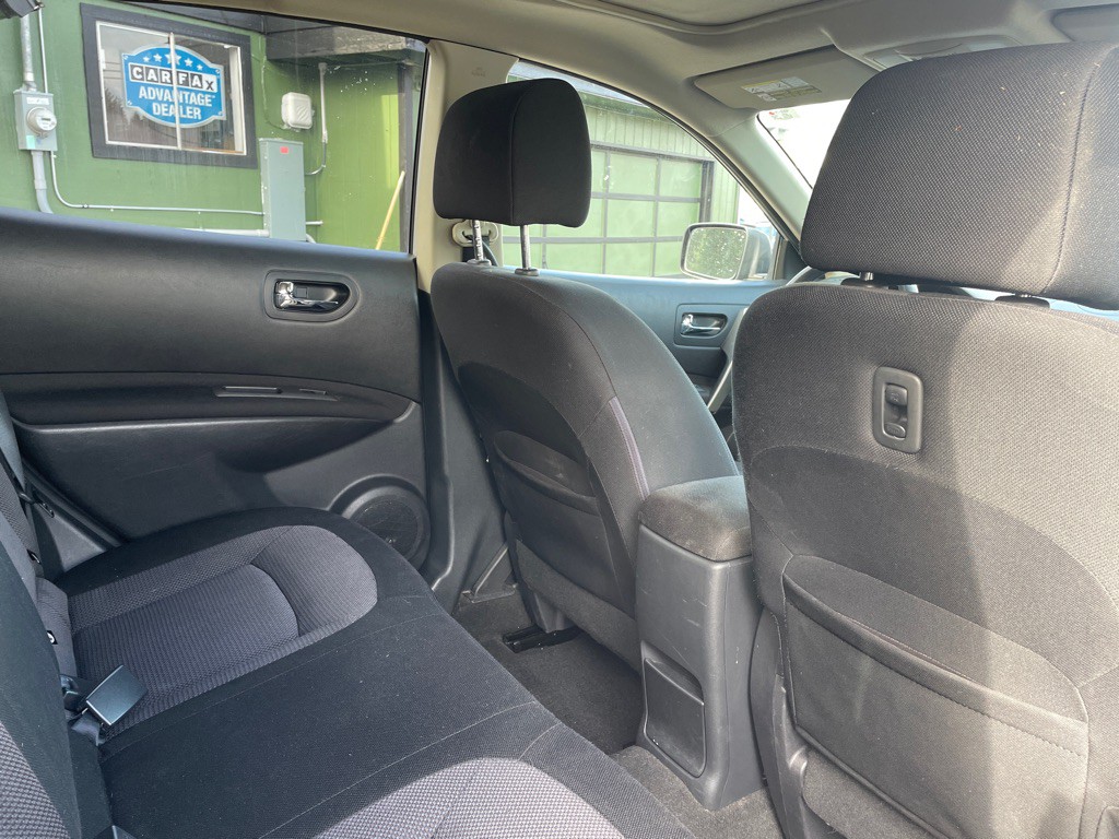 2011 Nissan Rogue Image 14