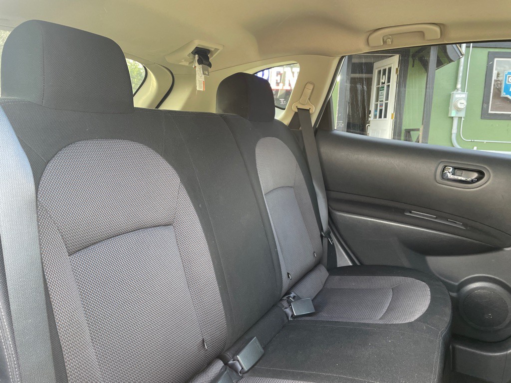 2011 Nissan Rogue Image 15