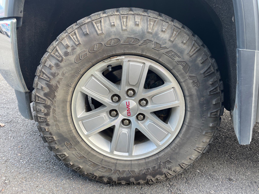 2017 GMC Sierra Image 21