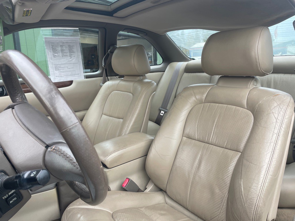 2000 Lexus SC Image 7