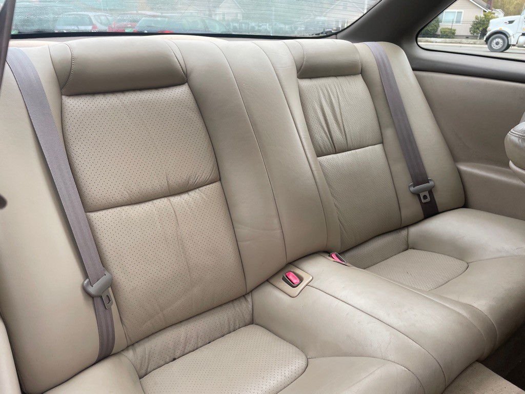 2000 Lexus SC Image 11