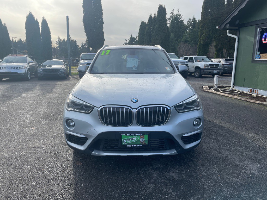 2017 BMW X1 Image 2