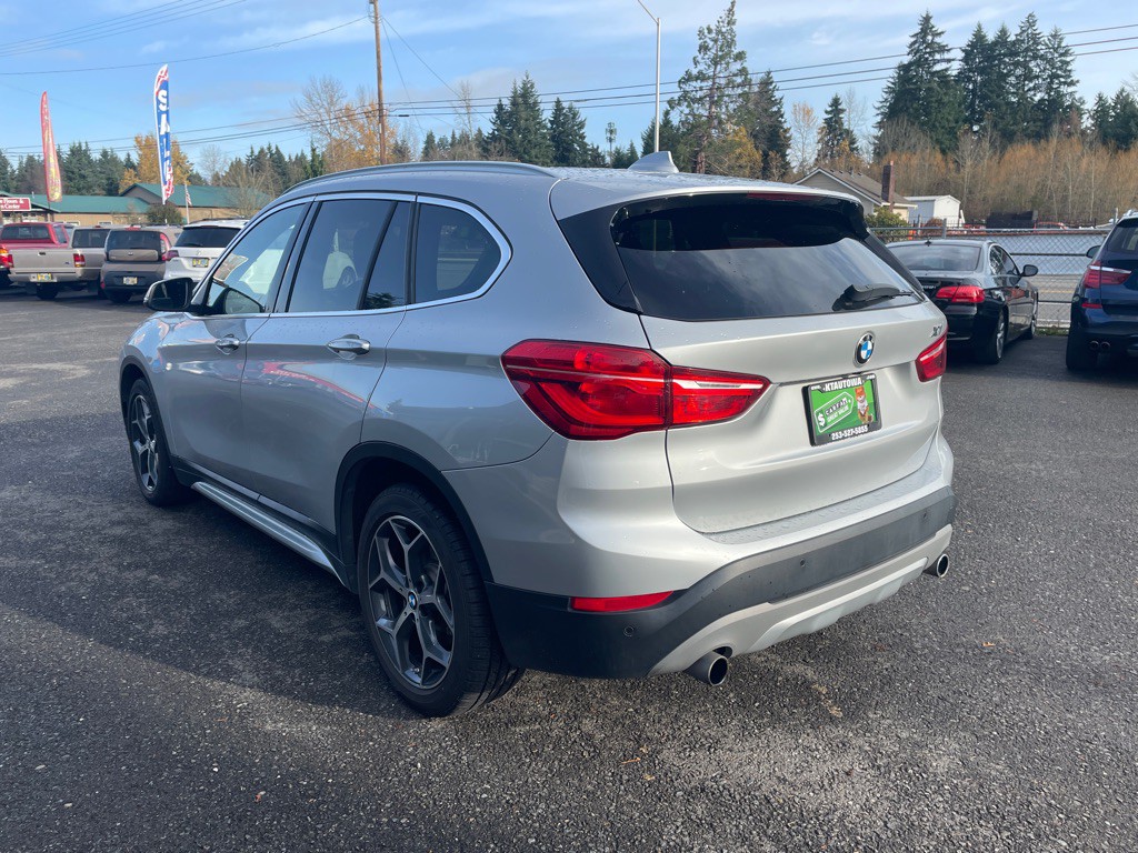 2017 BMW X1 Image 7