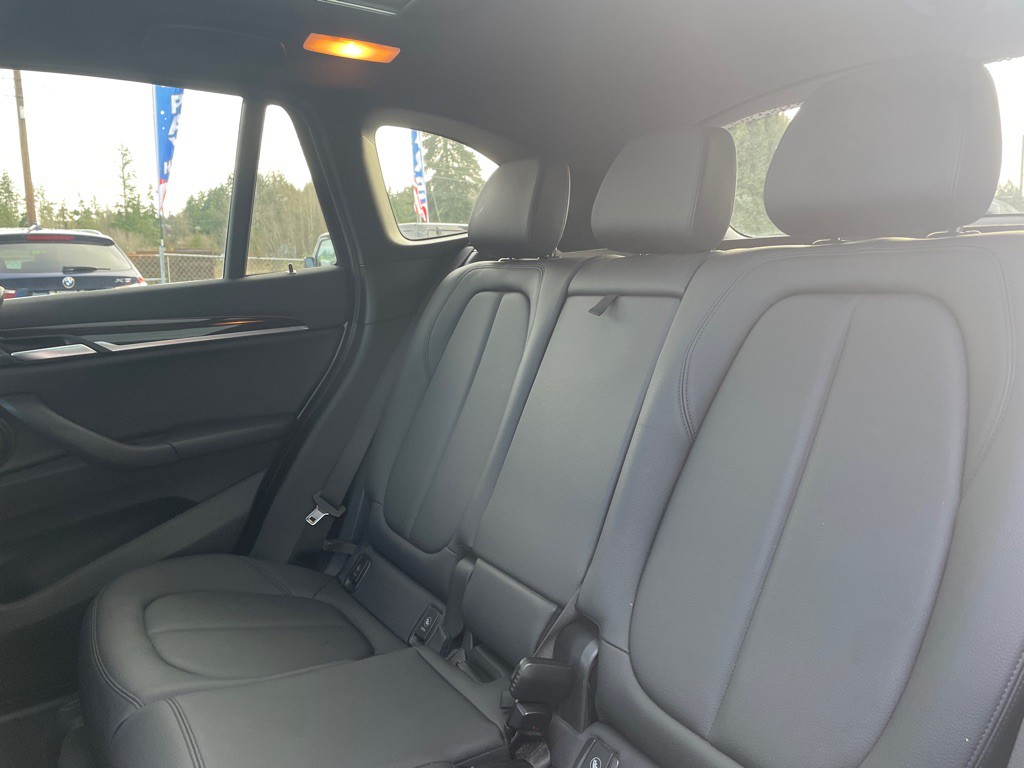 2017 BMW X1 Image 17