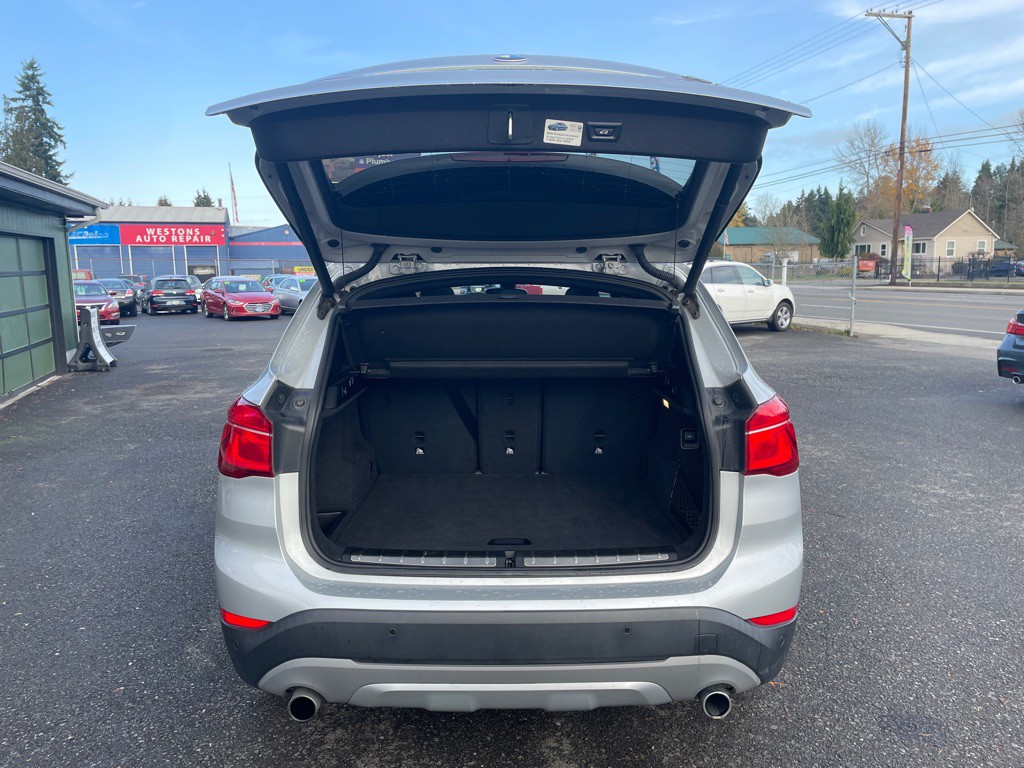 2017 BMW X1 Image 19