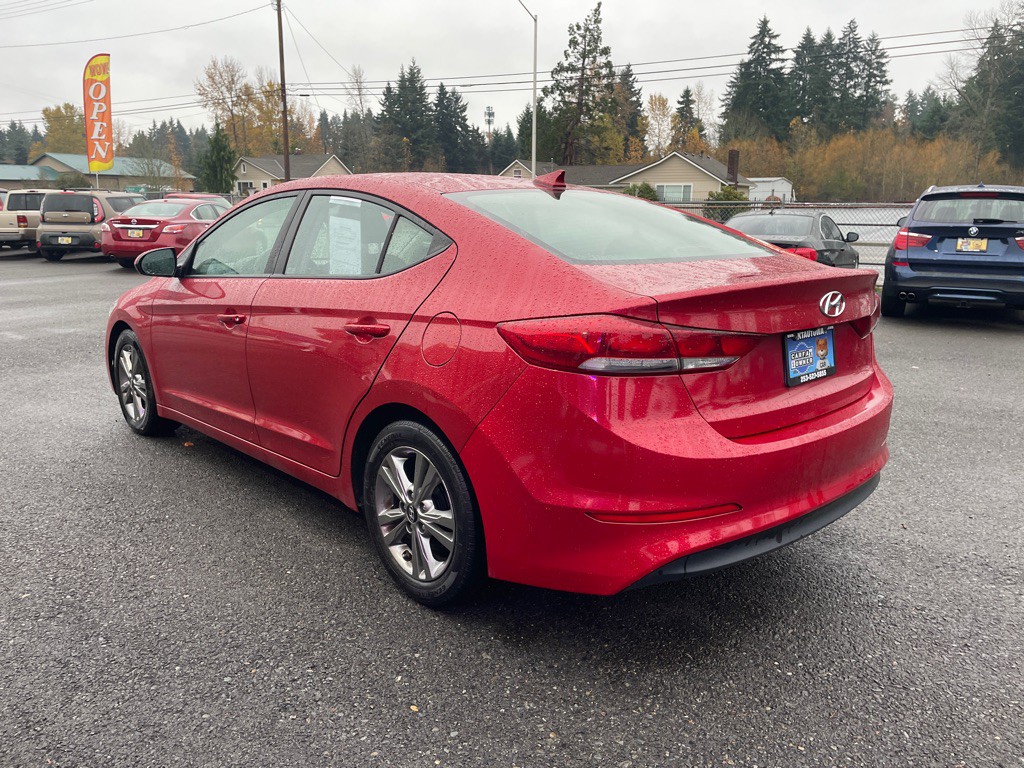 2017 Hyundai Elantra Image 7