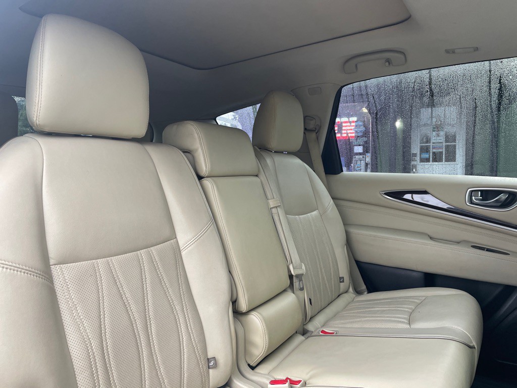 2017 INFINITI QX60 Image 15