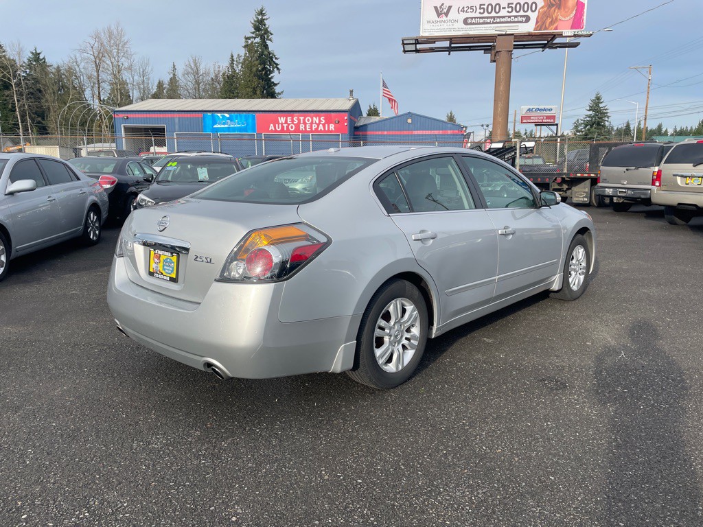 2012 Nissan Altima Image 5