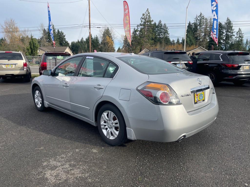 2012 Nissan Altima Image 7