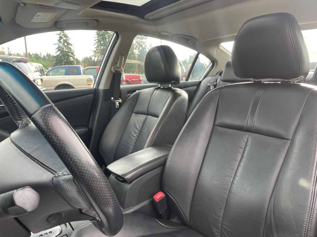 2012 Nissan Altima Image 10