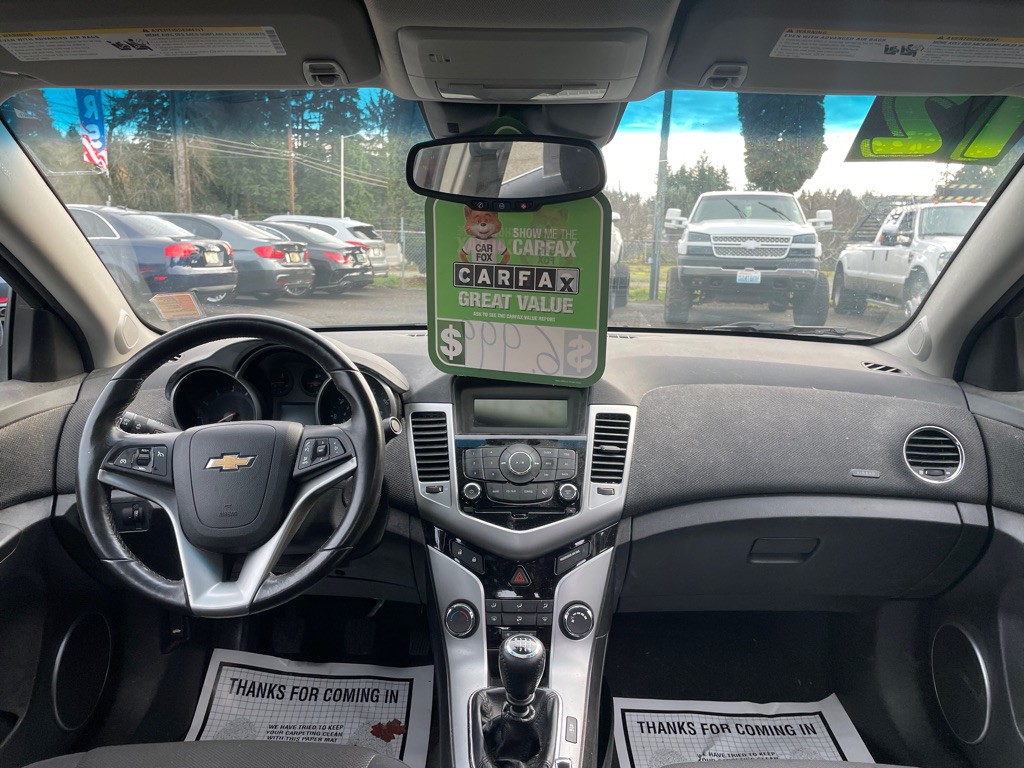 2012 Chevrolet Cruze Image 13