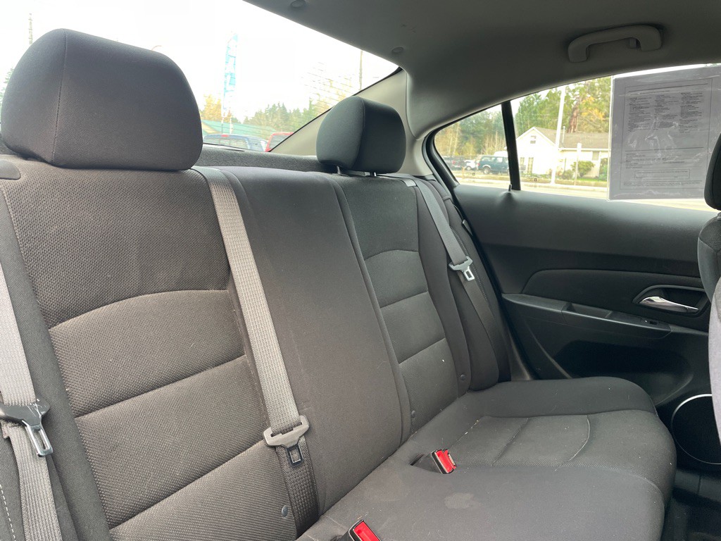 2012 Chevrolet Cruze Image 15