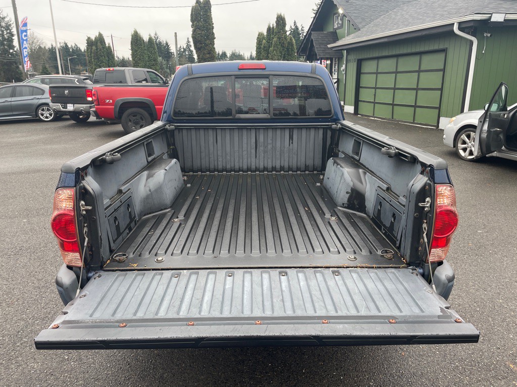 2006 Toyota Tacoma Image 17