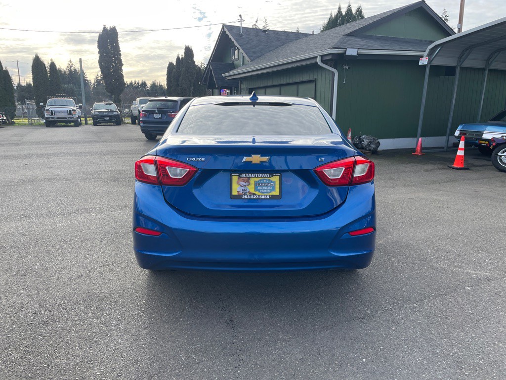 2018 Chevrolet Cruze Image 6