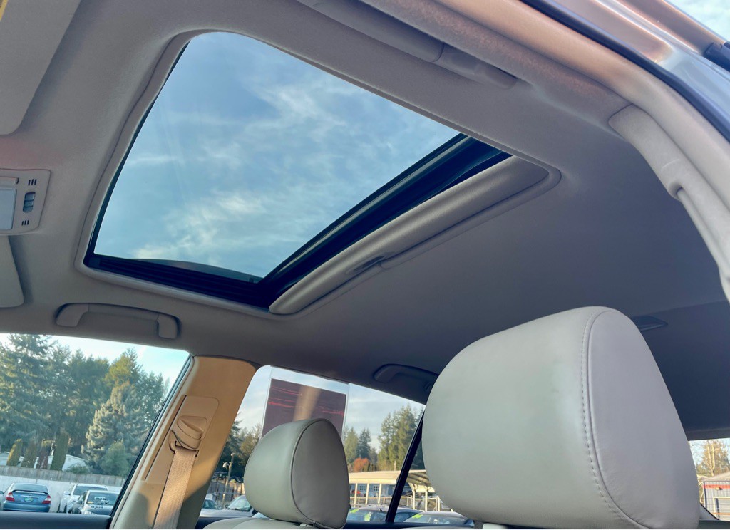 2006 Lexus RX Image 15