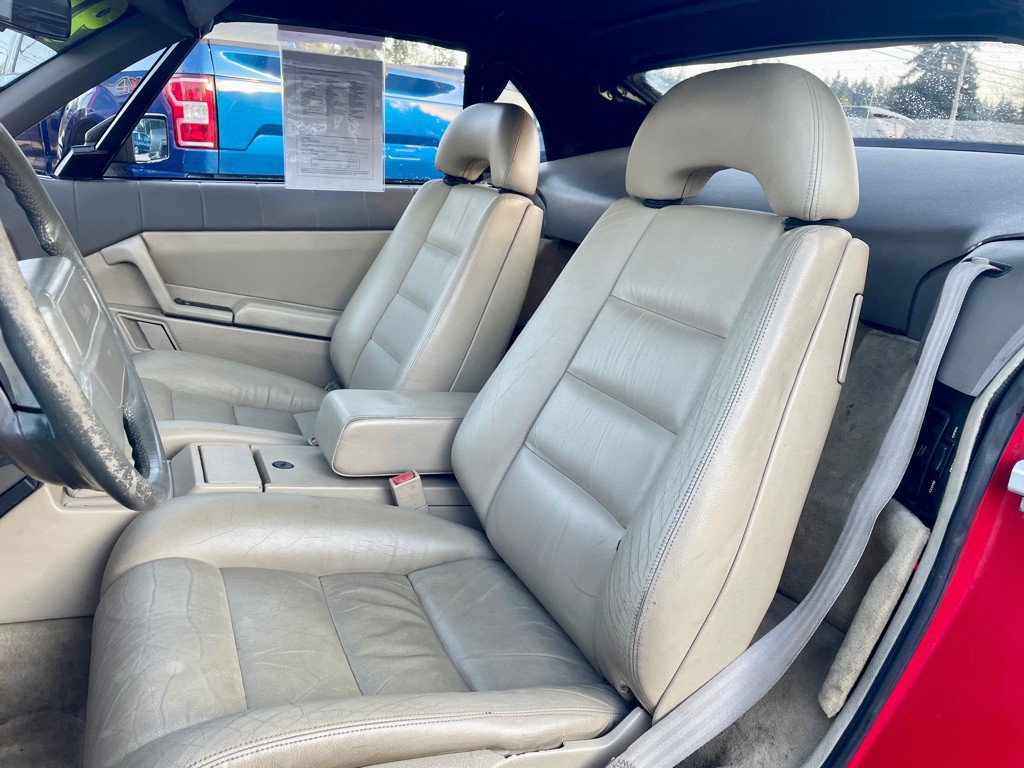 1991 Cadillac Allante Image 9