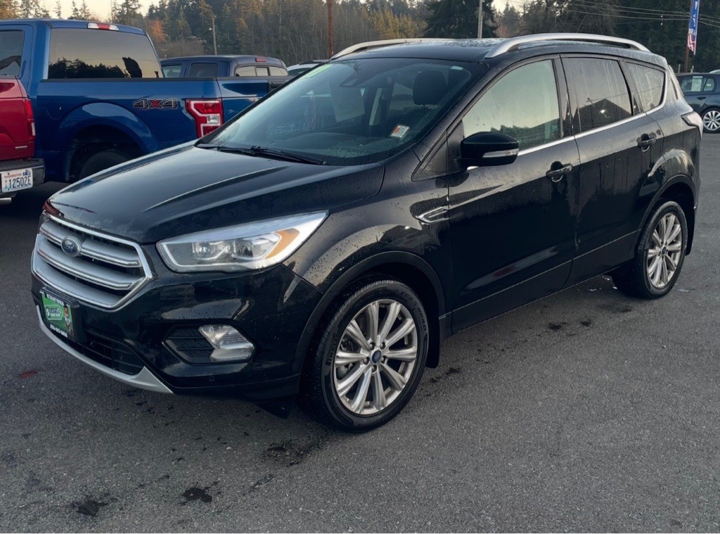 2017 Ford Escape Image 1