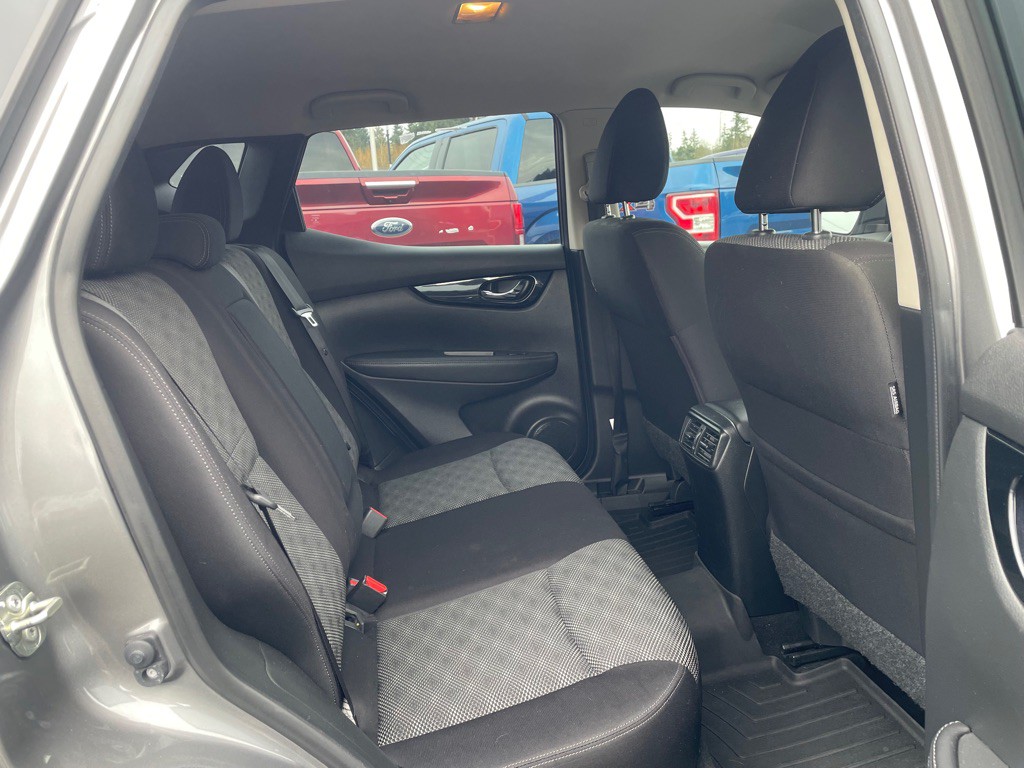 2019 Nissan Rogue Image 20