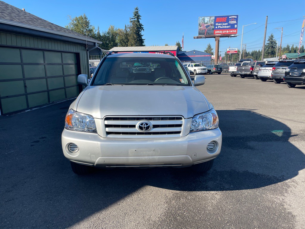 2005 Toyota Highlander Image 2