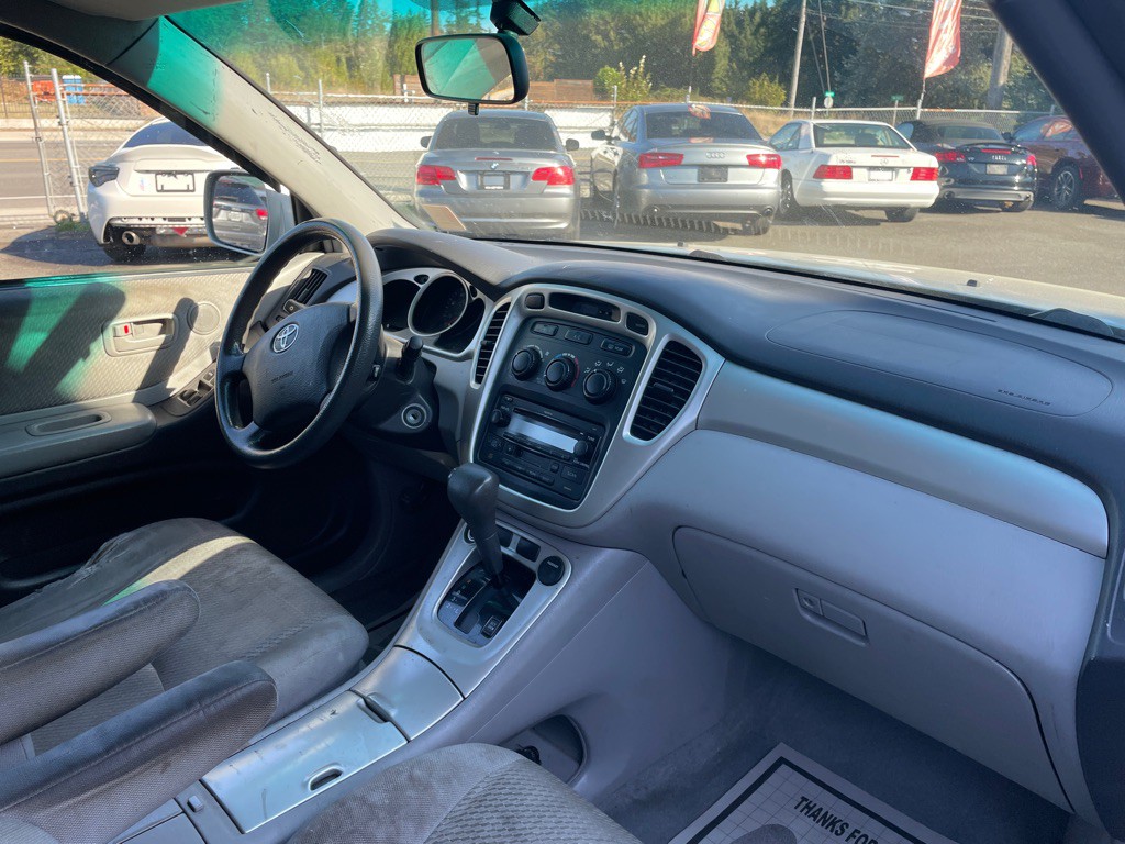 2005 Toyota Highlander Image 11