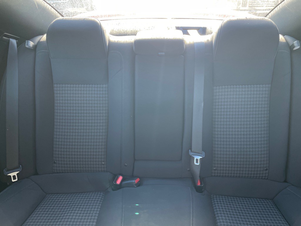 2019 Dodge Charger Image 18