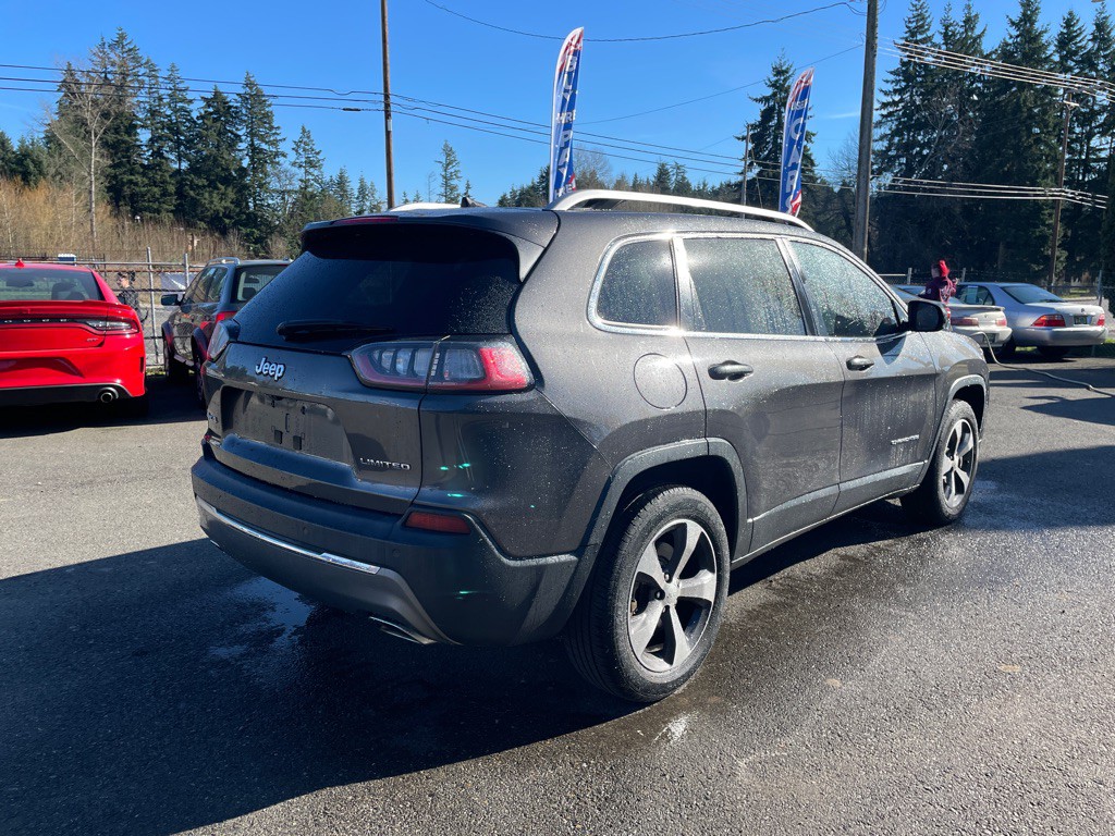 2019 Jeep Cherokee Image 5