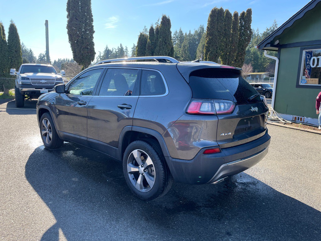 2019 Jeep Cherokee Image 7