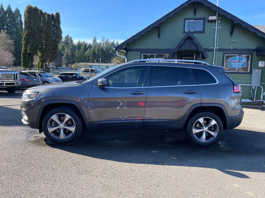 2019 Jeep Cherokee Image 8