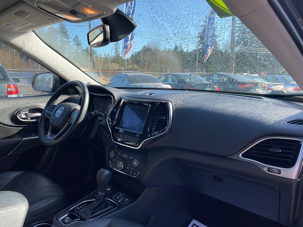 2019 Jeep Cherokee Image 11