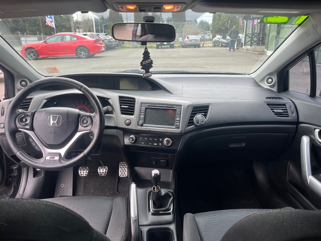 2012 Honda Civic Image 24