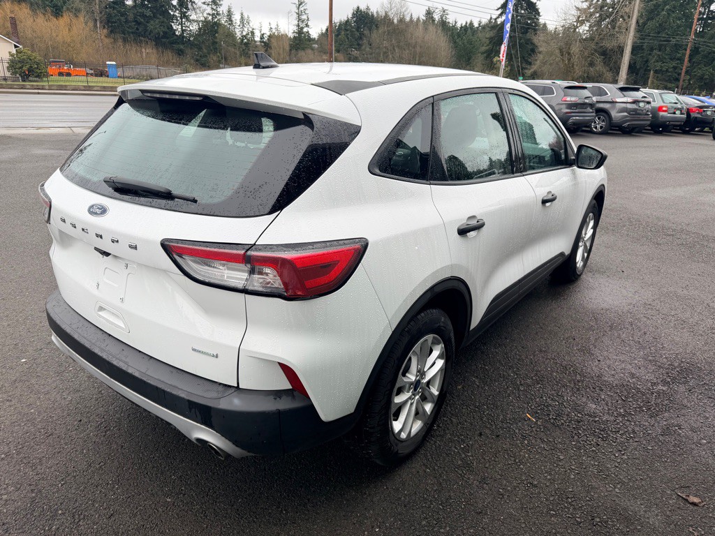 2020 Ford Escape Image 5