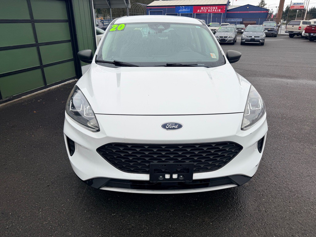 2020 Ford Escape Image 8