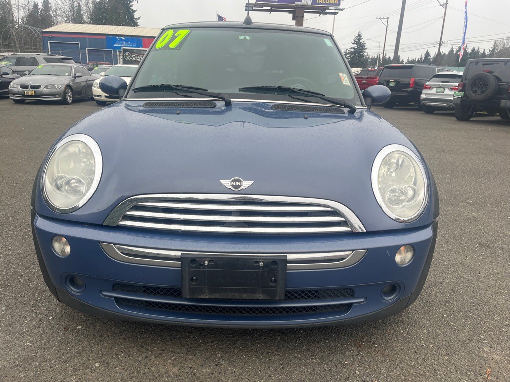 2007 MINI Cooper Image 2