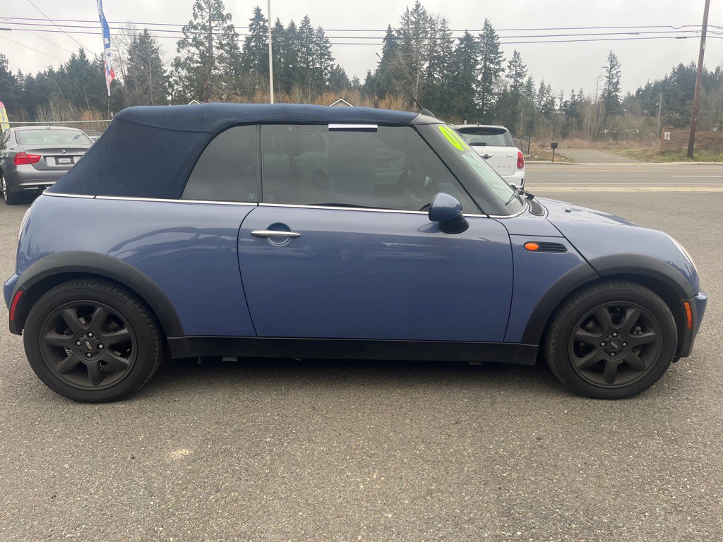 2007 MINI Cooper Image 7