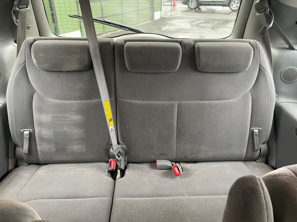 2005 Toyota Sienna Image 19