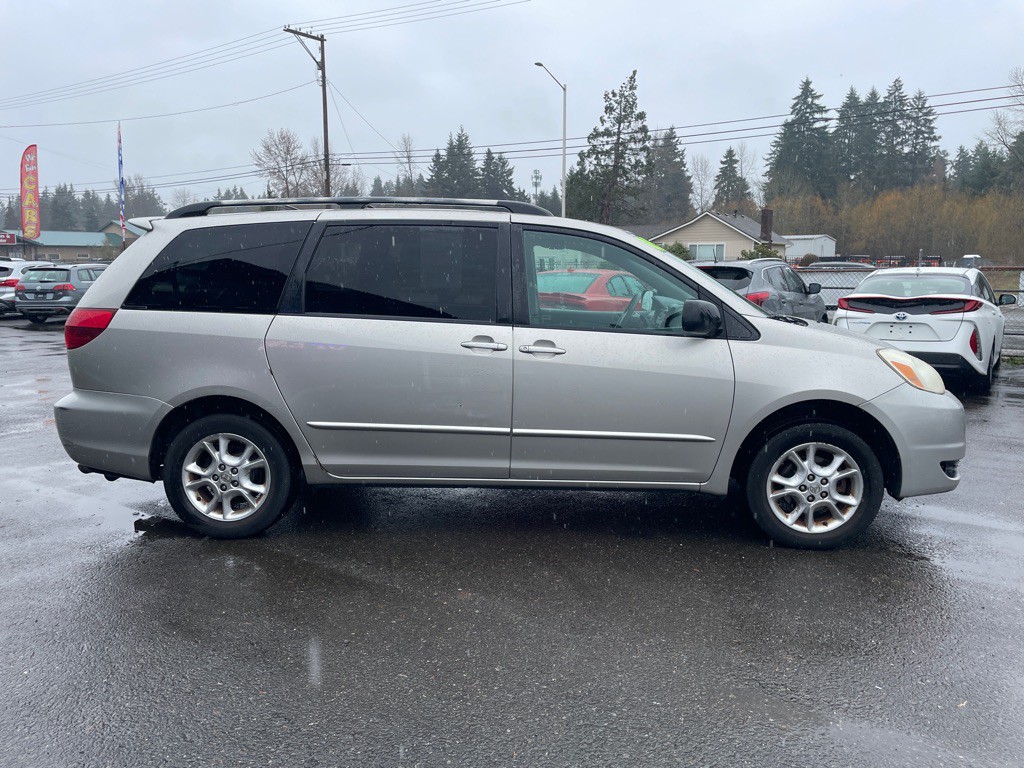 2005 Toyota Sienna Image 4